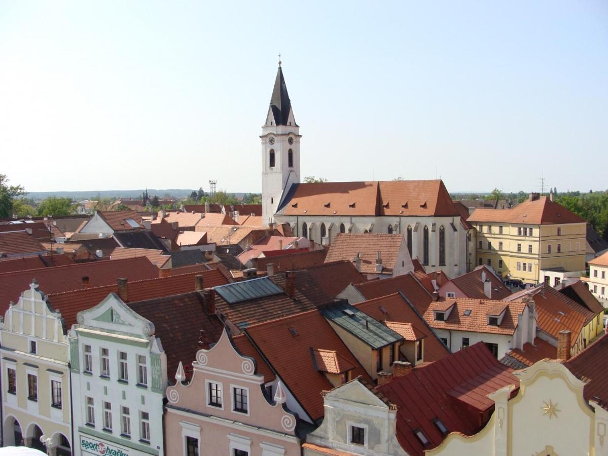 Отель Rozmberska Basta Тршебонь Экстерьер фото